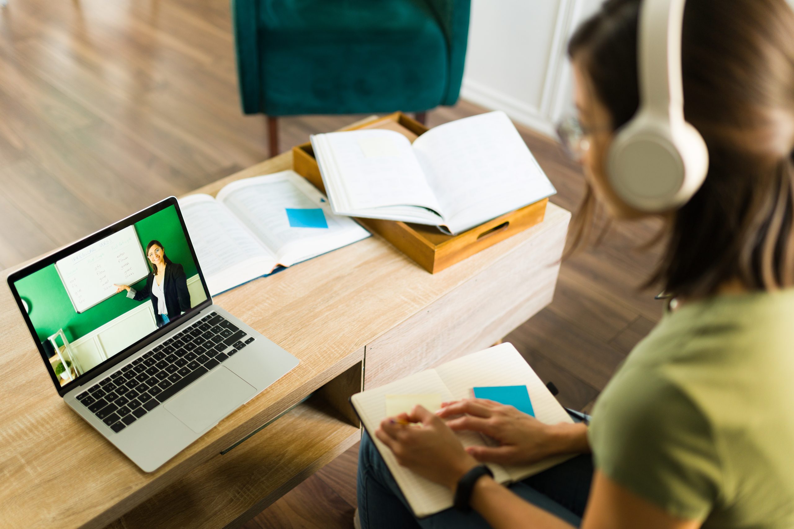 Harvard lanza cursos gratis para participar a distancia